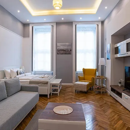 Joy Apartments On Kiraly Street Budapest Exterior photo