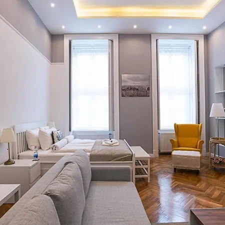 Joy Apartments On Kiraly Street Budapest Exterior photo