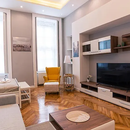 Joy Apartments On Kiraly Street Budapest Exterior photo