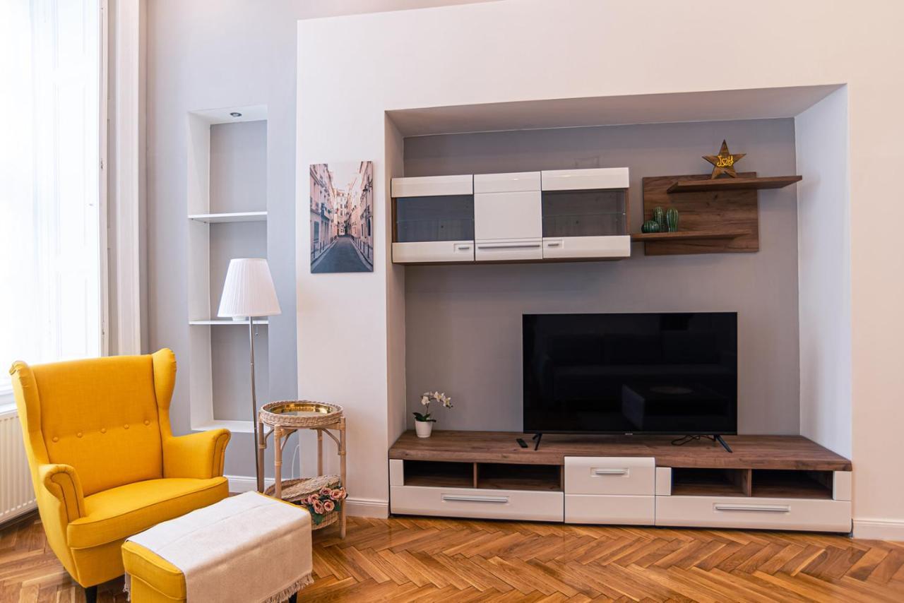 Joy On Kiraly Street Apartmán Budapešť